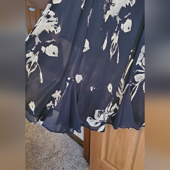 Cocktail dress - Picture 4 of 5